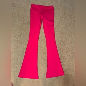 NWOT SPLITS 59 Vibrant Pink Leggings